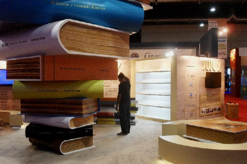 50 poetas de amsterdam – feria del libro, buenos aires, argentina